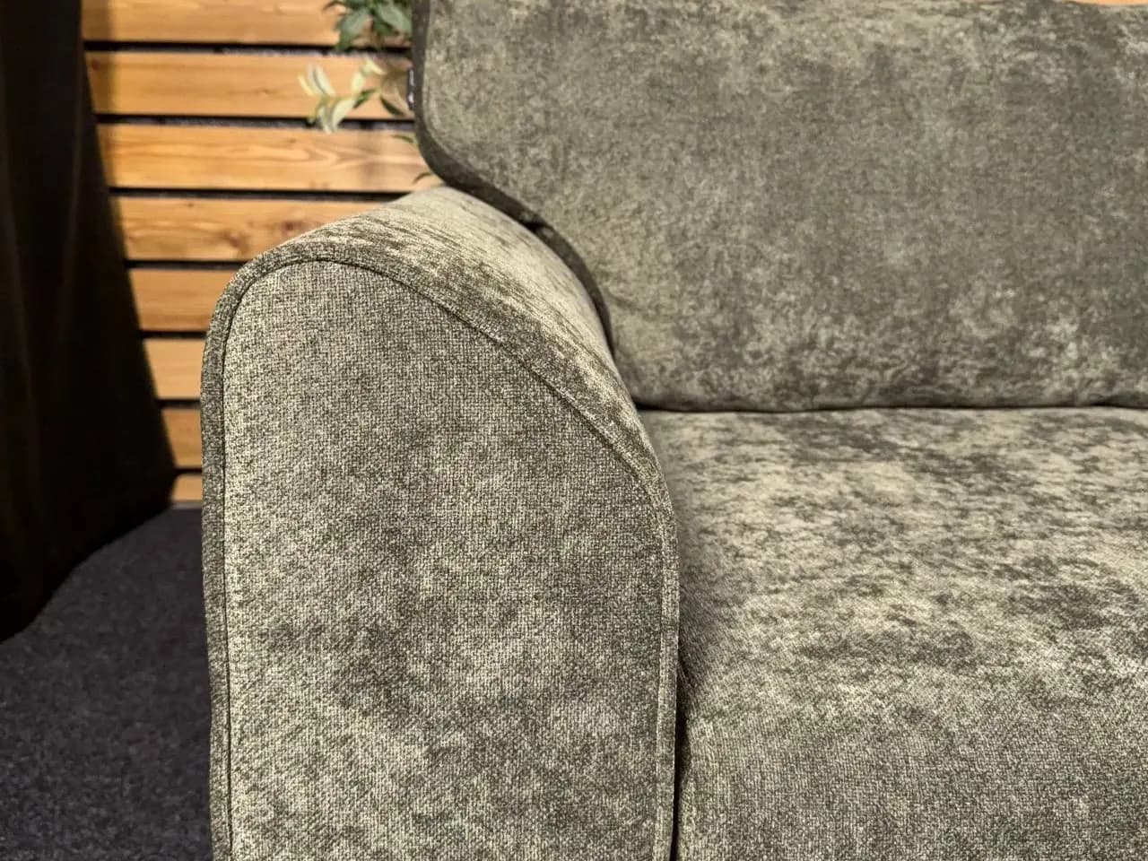 Малогабаритный диван Ванди М1 180 размер: S, цвет: зеленый Rialto 10 Chrysolite