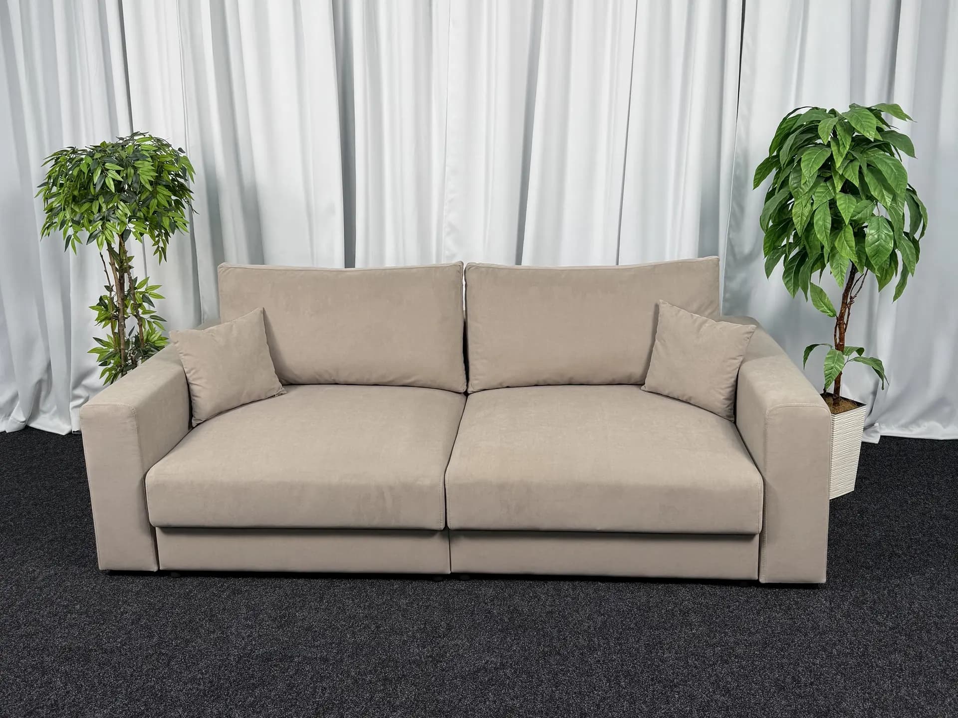 Прямой диван Ванди 001 размер: M, цвет: бежевый Furla 230